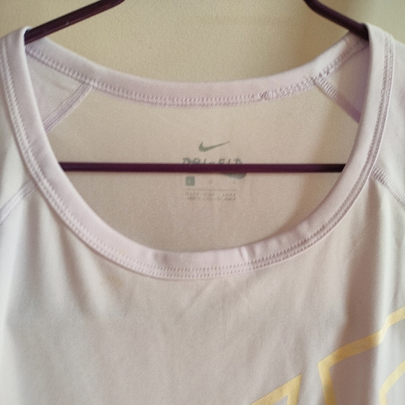 Nike Original Lavender T-Shirt - Picture 5 of 15